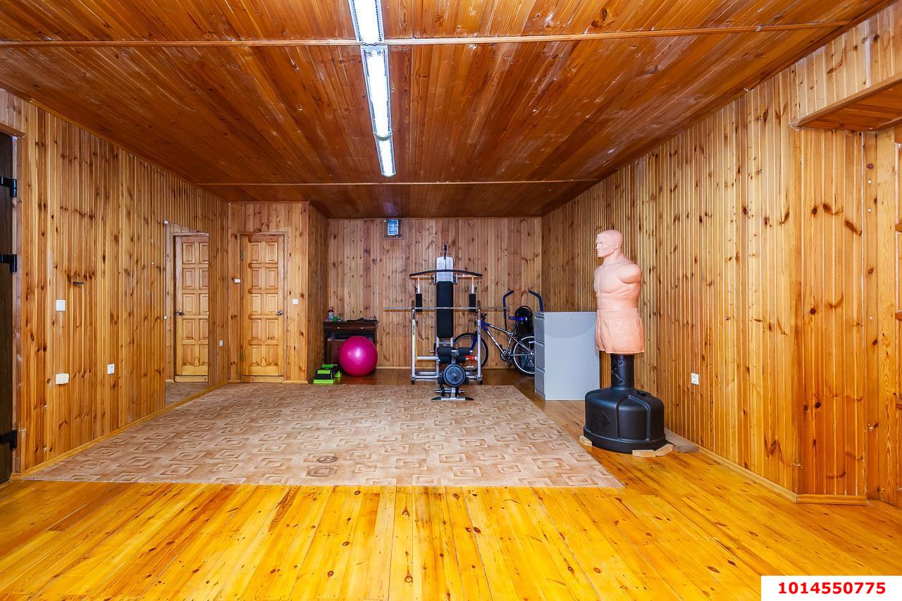 Фото №15: Дом 385 м² + 6 сот. - Краснодар, Центральный внутригородской округ, мкр. Дубинка, ул. Кочубея, 42/1