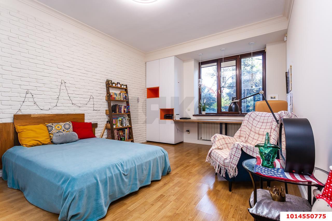 Фото №12: Дом 385 м² + 6 сот. - Краснодар, Центральный внутригородской округ, мкр. Дубинка, ул. Кочубея, 42/1