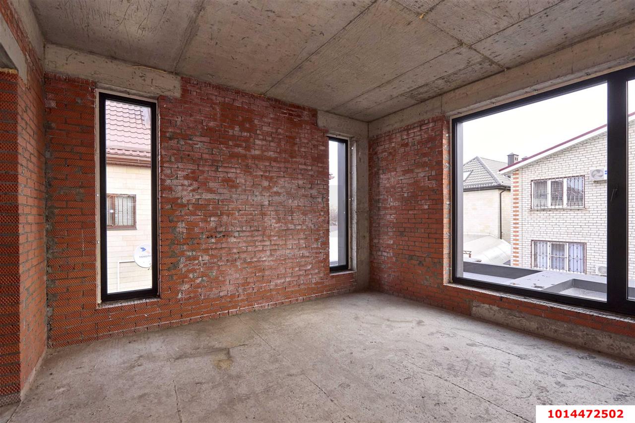 Фото №14: Дом 190 м² + 4 сот. - Краснодар, Фестивальный, ул. Труда, 299