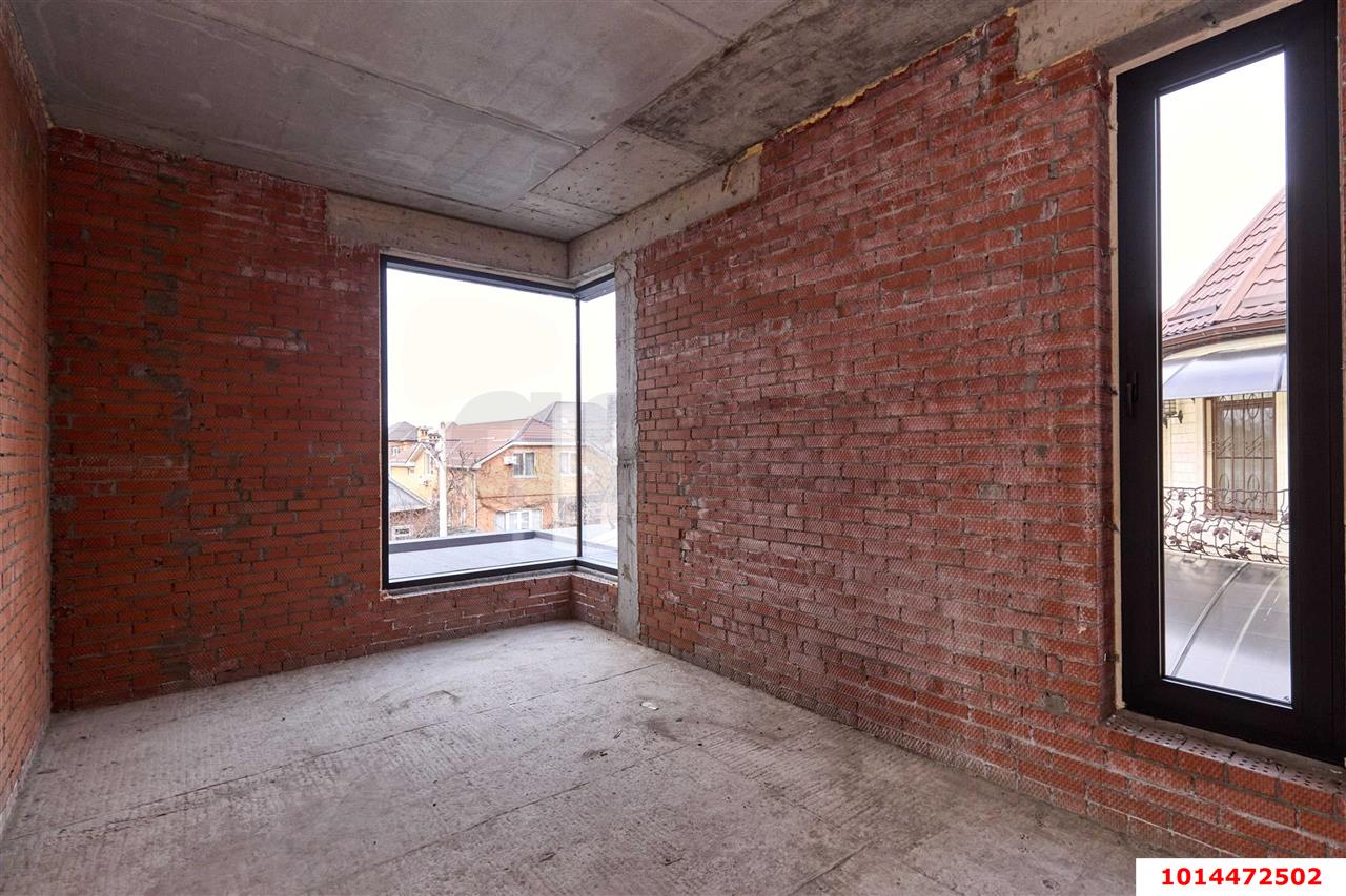 Фото №13: Дом 190 м² + 4 сот. - Краснодар, Фестивальный, ул. Труда, 299