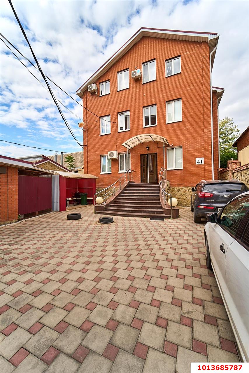 Фото №1: Торговое помещение 988 м² - Краснодар, Западный внутригородской округ, ул. Пашковская, 41