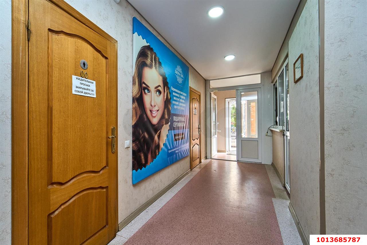 Фото №7: Торговое помещение 988 м² - Краснодар, Западный внутригородской округ, ул. Пашковская, 41