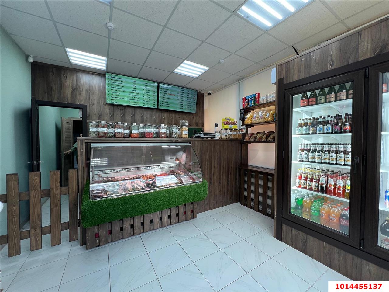 Фото №7: Торговое помещение 105 м² - Краснодар, Юбилейный, ул. 70-летия Октября, 8