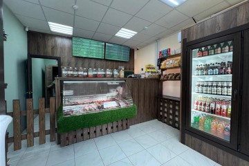 Фото №3: Торговое помещение 105 м² - Краснодар, мкр. Юбилейный, ул. 70-летия Октября, 8