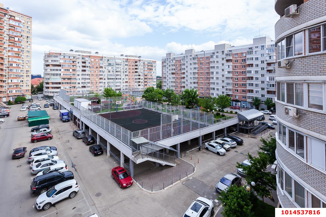 Фото №1: 2-комнатная квартира 60 м² - Краснодар, жилой комплекс Видный, ул. Командорская, 3к1