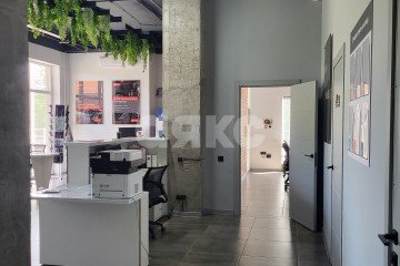 Фото №1: Коммерция 200 м² - Ростов-на-Дону, мкр. Западный, ул. Зорге, 9
