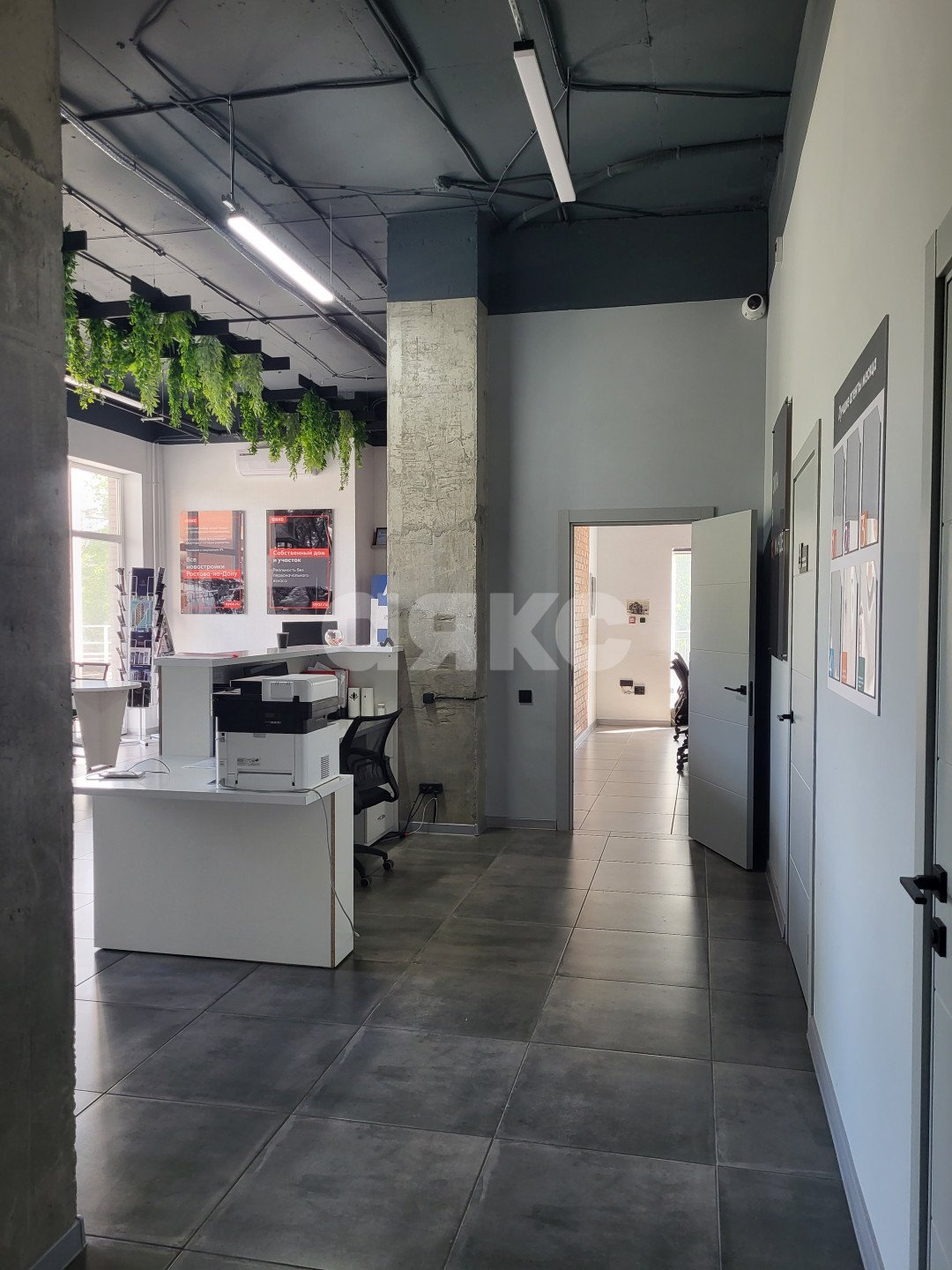 Фото №1: Коммерция 200 м² - Ростов-на-Дону, Западный, ул. Зорге, 9