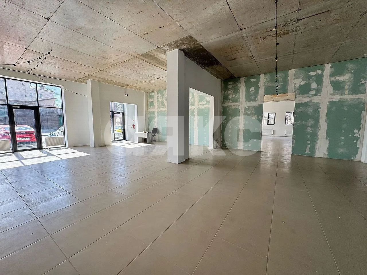 Фото №6: Коммерция 500 м² - Ростов-на-Дону, Новое Поселение, ул. Текучёва, 160