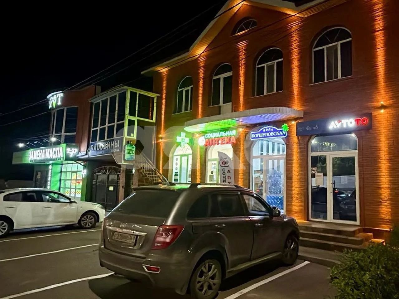 Фото №10: Коммерция 374 м² - Ростов-на-Дону, квартал Верхнегниловской, ул. Портовая, 251