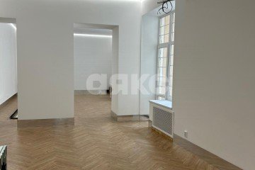 Фото №5: Коммерция 200 м² - Ростов-на-Дону, р. Кировский, ул. Большая Садовая, 95