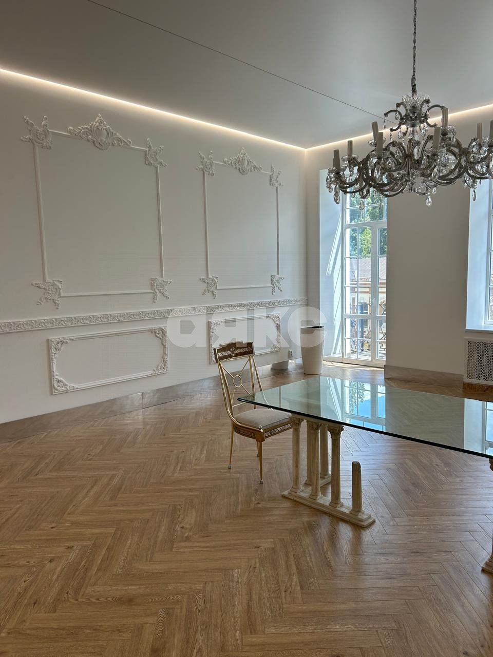 Фото №1: Коммерция 200 м² - Ростов-на-Дону, Кировский, ул. Большая Садовая, 95
