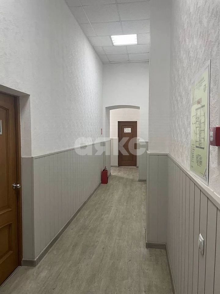 Фото №5: Коммерция 1157 м² - Ростов-на-Дону, Богатяновка, ул. Большая Садовая, 164