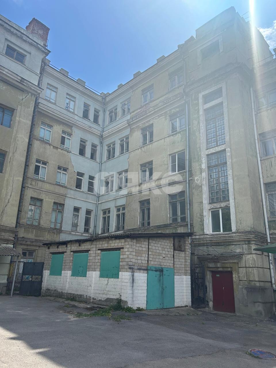Фото №4: Коммерция 7620 м² - Ростов-на-Дону, Нахичевань, ул. Базарная площадь, 5/2