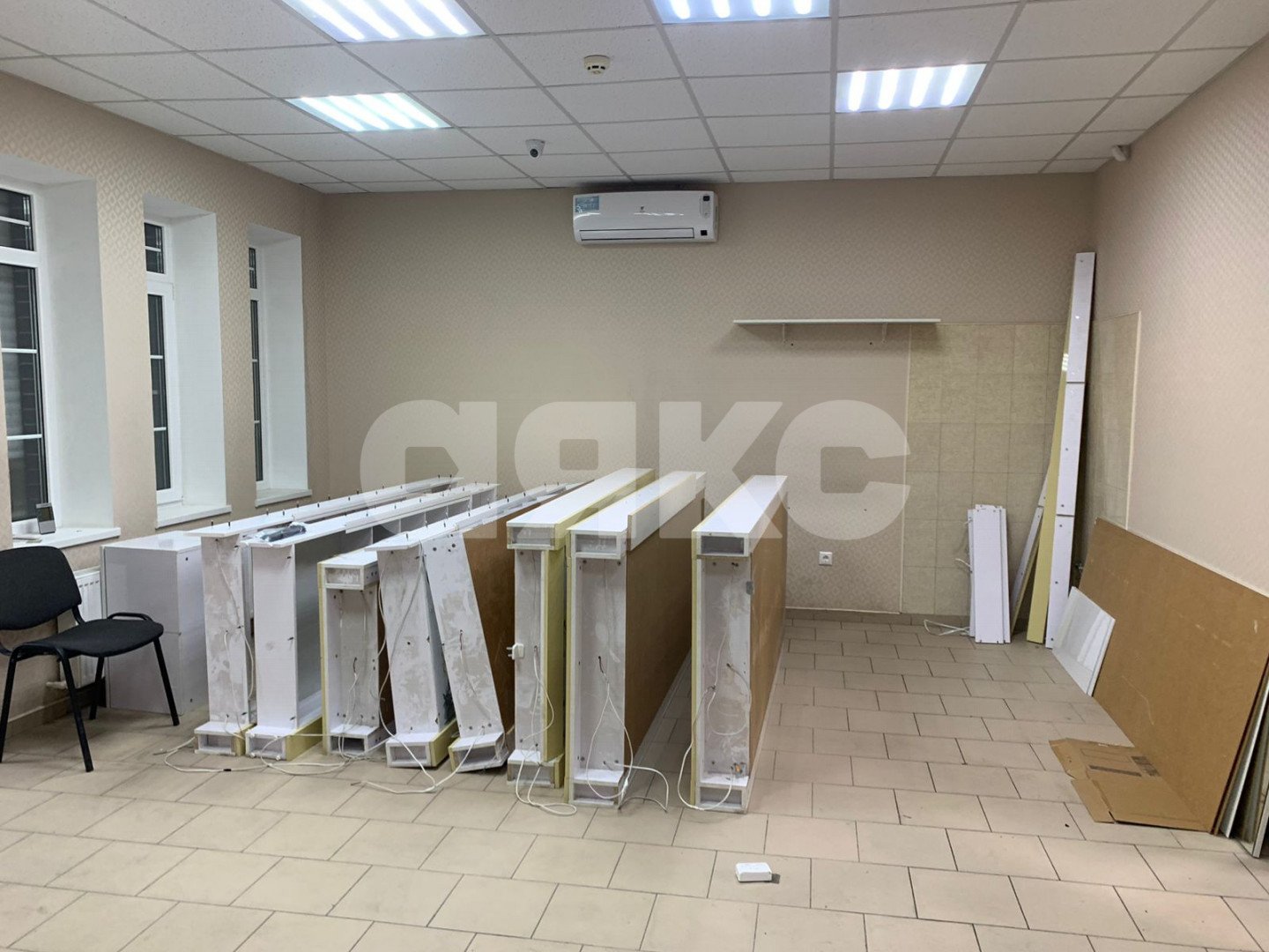Фото №1: Коммерция 100 м² - Ленинаван, коттеджный  Приозёрье, ул. Садовое Кольцо, 42