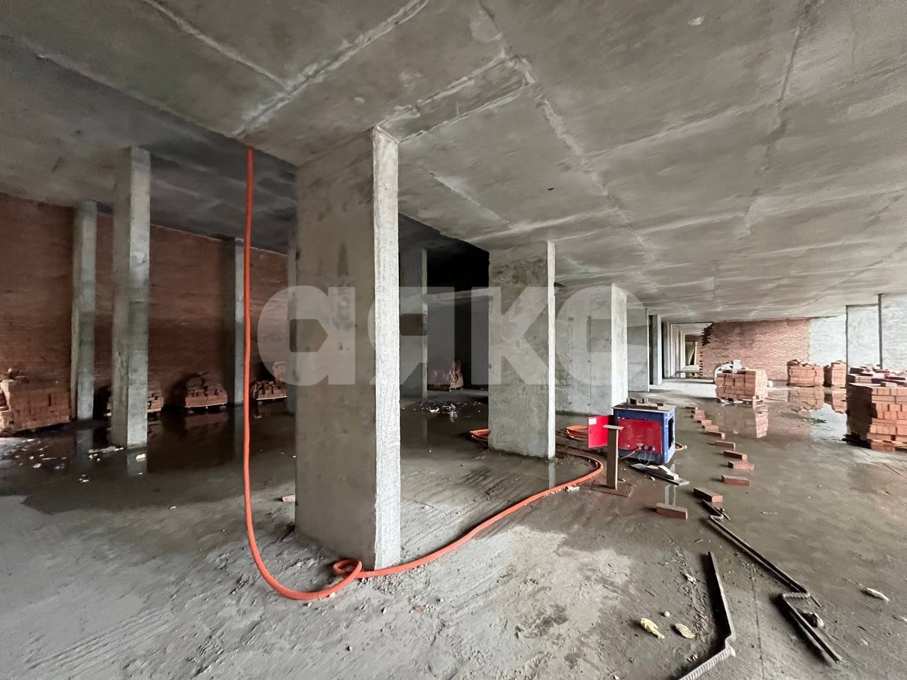 Фото №7: Коммерция 237 м² - Ростов-на-Дону, жилой комплекс 1799, пр-кт Сиверса, 8/1