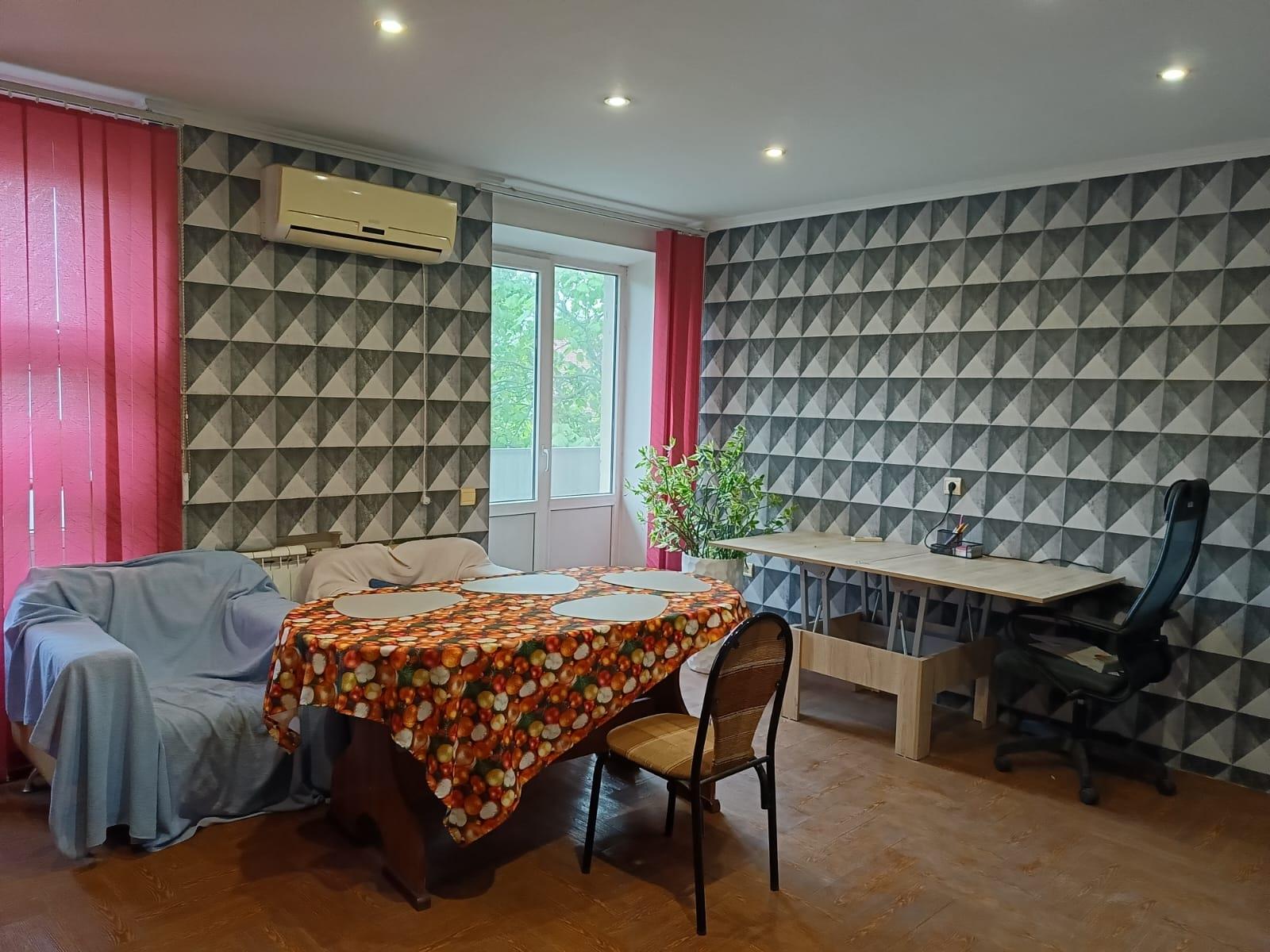 Фото №3: 2-комнатная квартира 70 м² - Краснодар, Прикубанский внутригородской округ, мкр. Школьный