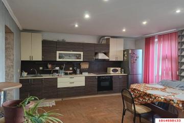 Фото №1: 2-комнатная квартира 70 м² - Краснодар, мкр. Школьный, 