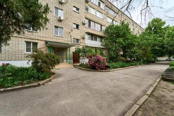 Фото №1: 2-комнатная квартира 45 м² - Берёзовый, мкр. Витаминкомбинат, ул. Новосельская, 11