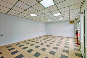 Фото №1: Коммерция 50 м² - Краснодар, мкр. Камвольно-суконный Комбинат, ул. Сормовская, 14