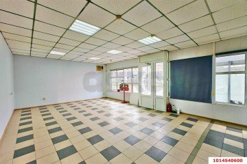 Фото №2: Торговое помещение 50 м² - Краснодар, мкр. Камвольно-суконный Комбинат, ул. Сормовская, 14