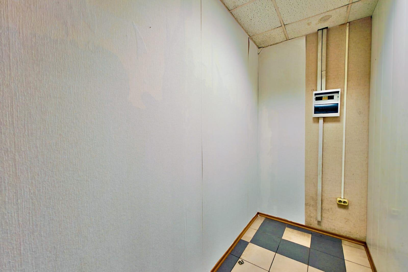 Фото №6: Коммерция 50 м² - Краснодар, Карасунский внутригородской округ, мкр. Камвольно-суконный Комбинат, ул. Сормовская, 14