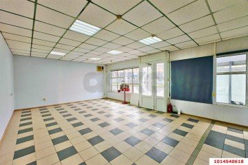 Фото №2: Торговое помещение 50 м² - Краснодар, мкр. Камвольно-суконный Комбинат, ул. Сормовская, 24/1
