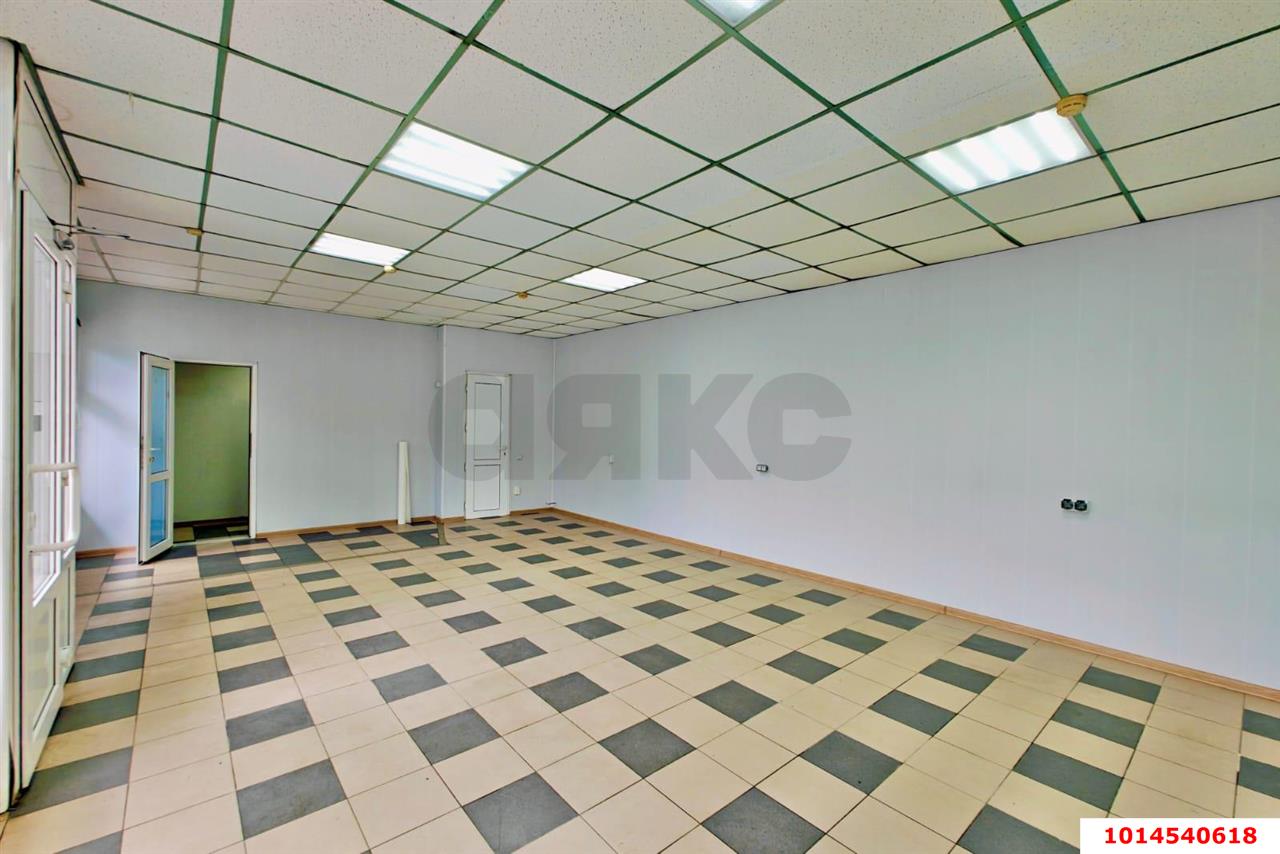 Фото №4: Торговое помещение 50 м² - Краснодар, Камвольно-суконный Комбинат, ул. Сормовская, 24/1