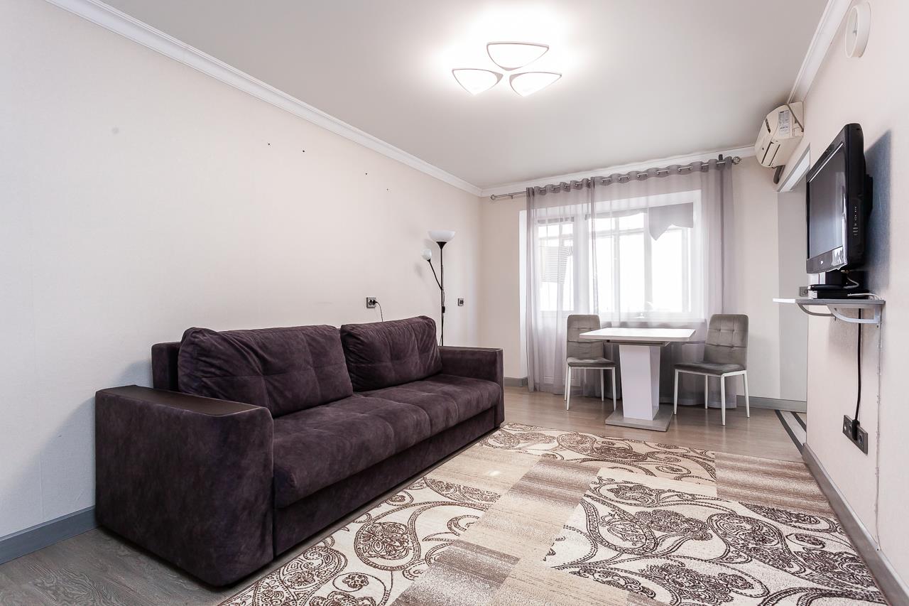 Фото №1: 3-комнатная квартира 58 м² - Краснодар, Прикубанский внутригородской округ, мкр. имени Н.И. Вавилова, ул. Вавилова, 9