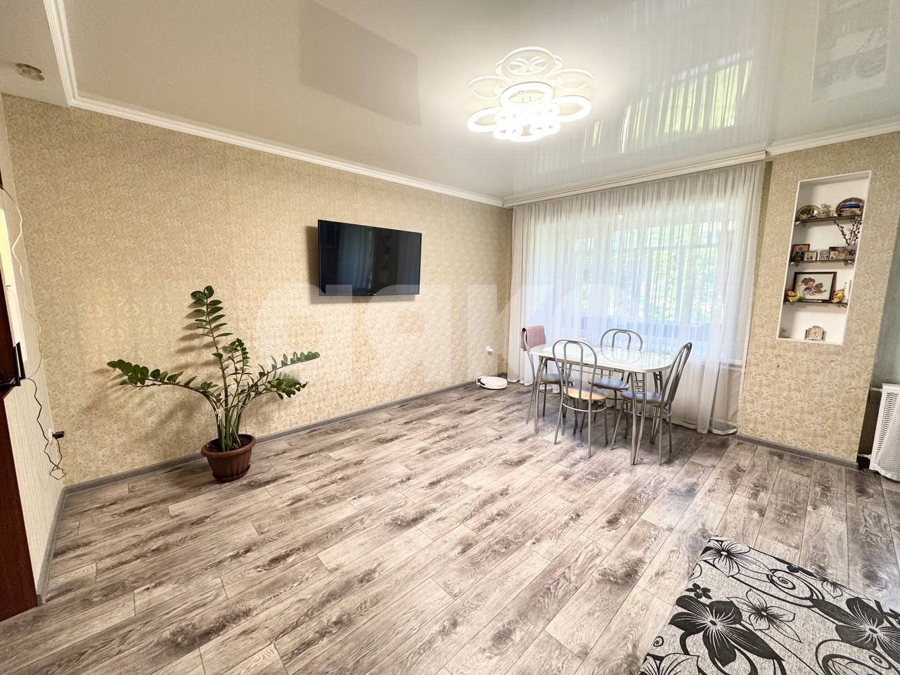 Фото №7: 3-комнатная квартира 56 м² - Нижнекамск, 8-й квартал, пр-кт Строителей, 24