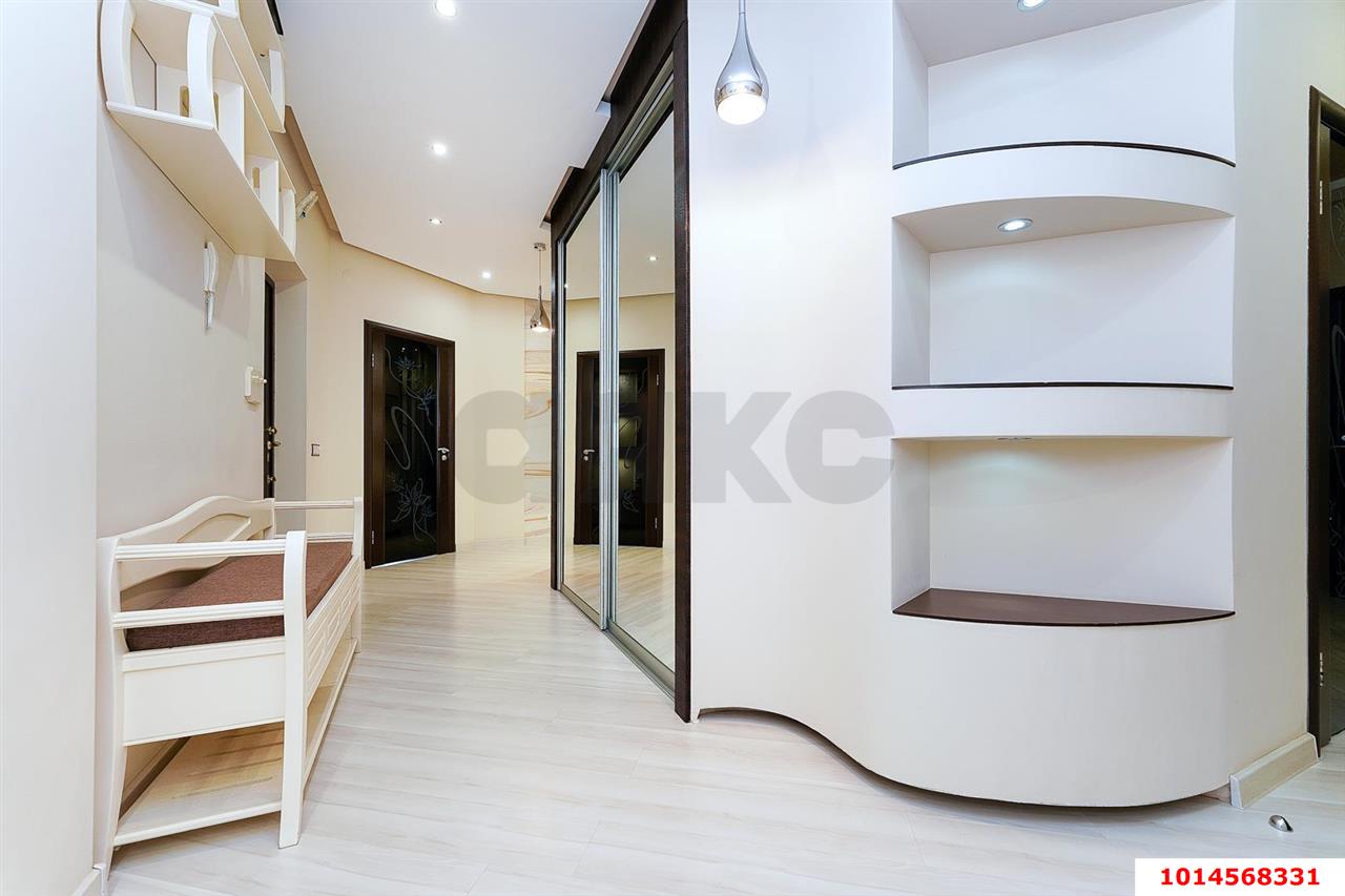 Фото №17: 3-комнатная квартира 136 м² - Краснодар, Центральный, ул. Кубанская набережная, 64