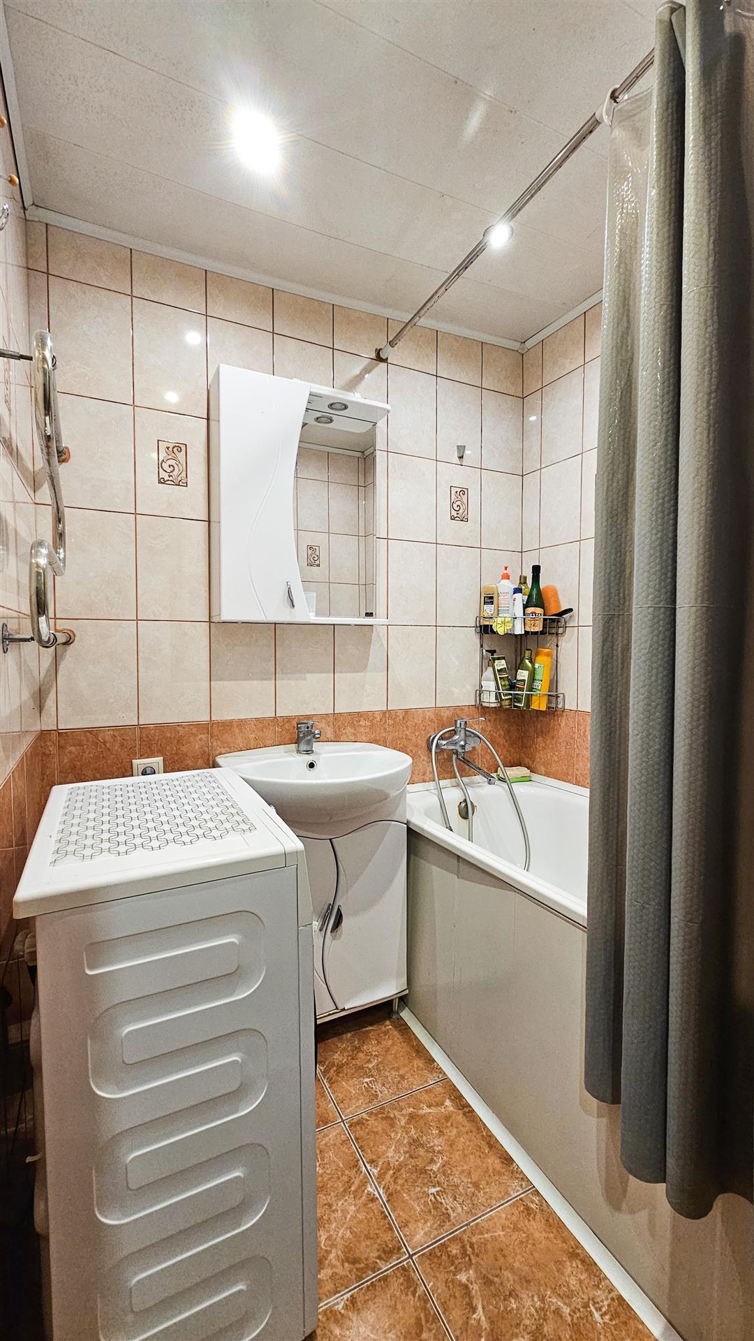 Фото №7: 3-комнатная квартира 72 м² - Краснодар, Карасунский внутригородской округ, мкр. Комсомольский, ул. Уральская, 200