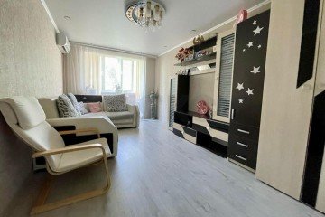 Фото №1: 3-комнатная квартира 72 м² - Краснодар, мкр. Комсомольский, ул. Уральская, 200