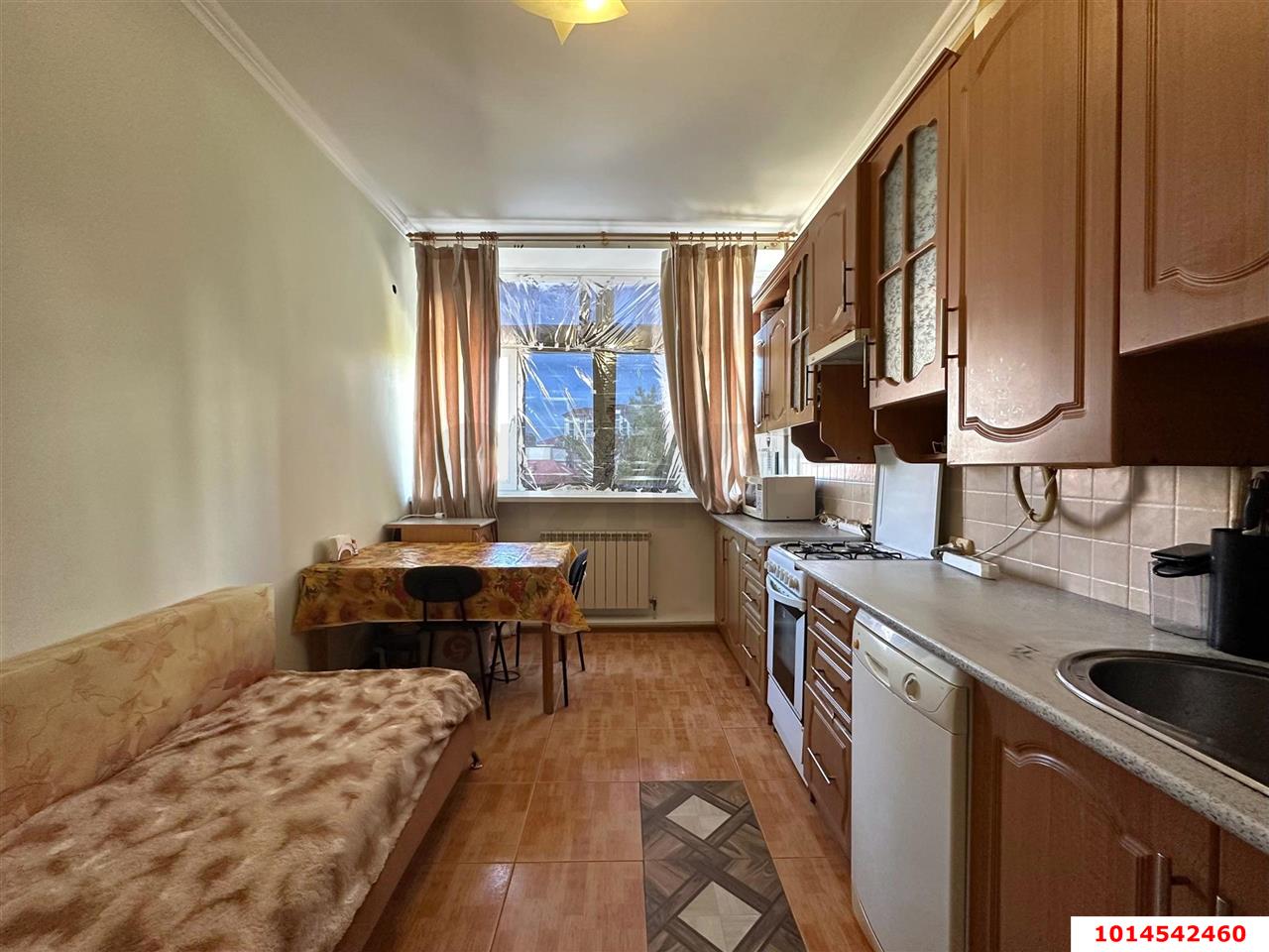 Фото №2: 2-комнатная квартира 71 м² - Геленджик, ул. Савицкого, 2