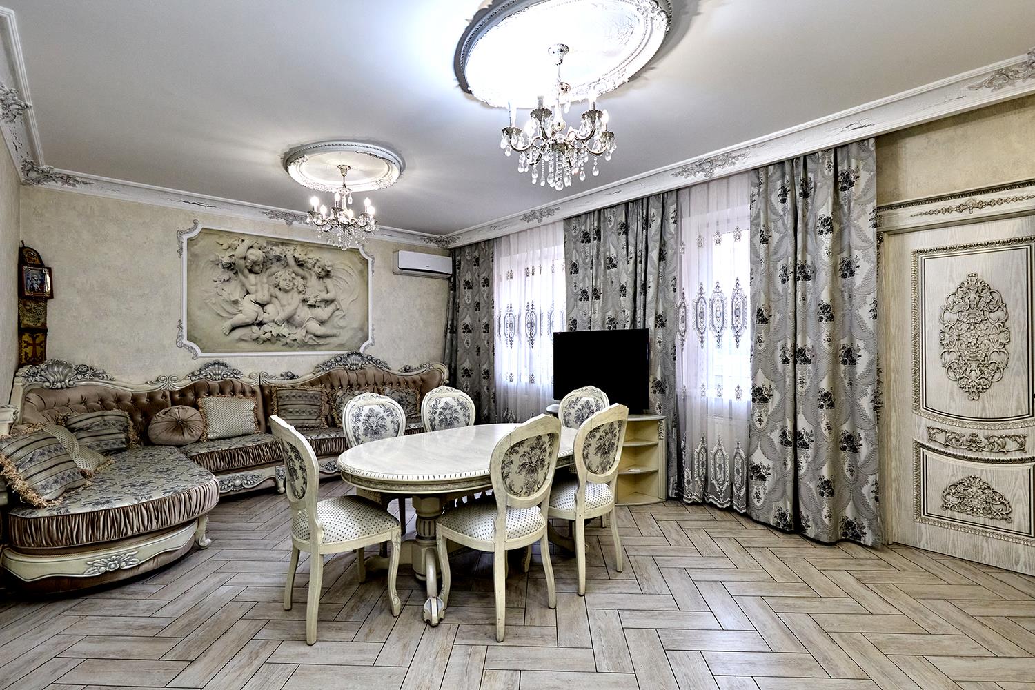 Фото №2: 3-комнатная квартира 92 м² - Краснодар, Прикубанский внутригородской округ, ЖК Севастопольский, Панорама, мкр. жилой комплекс Севастопольский, ул. имени Жлобы, 139