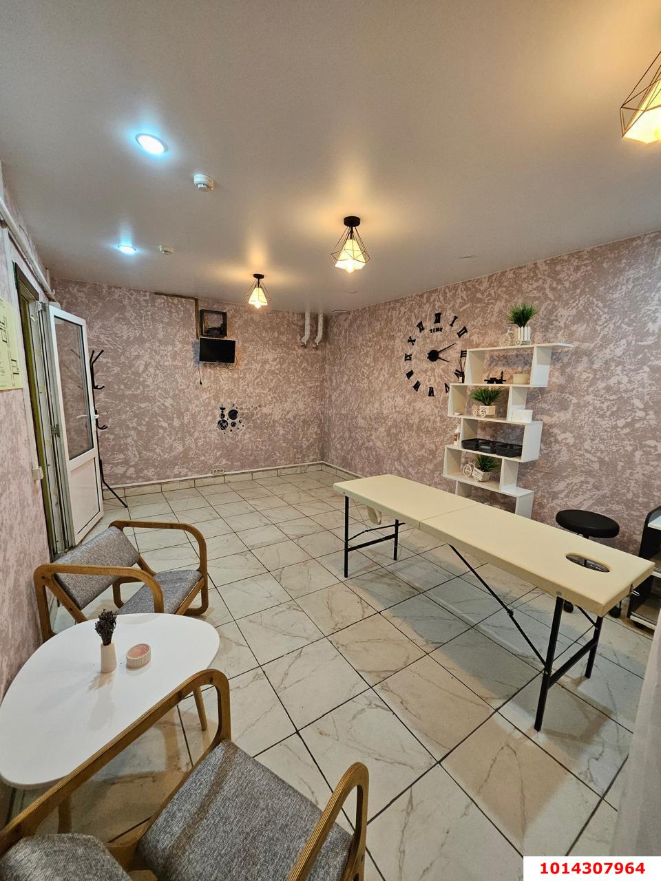 Фото №5: Коммерция 19 м² - Краснодар, Молодёжный, мкр. Прикубанский внутригородской округ, ул. Душистая, 43