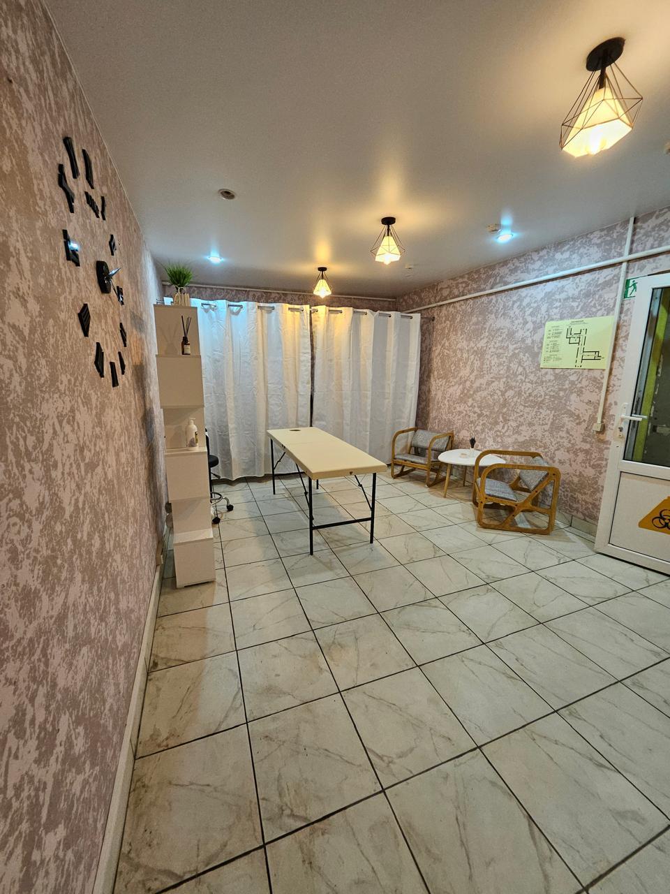 Фото №2: Коммерция 19 м² - Краснодар, Прикубанский внутригородской округ, Фестивальный, ЖК Трио, мкр. Солнечный, ул. Казбекская, 1