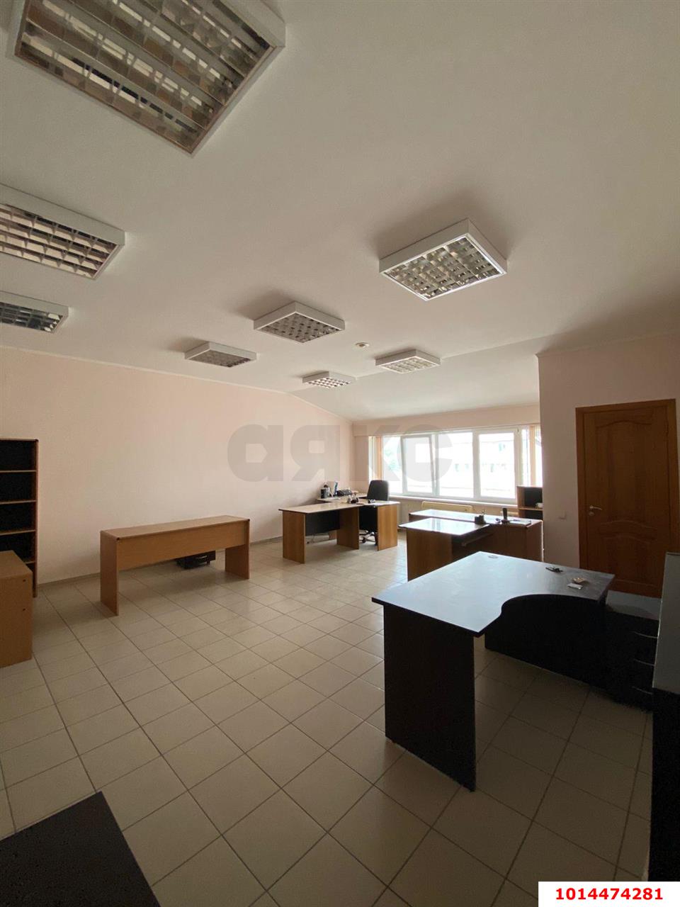 Фото №3: Офисное помещение 47 м² - Краснодар, Центральный, ул. Кубанская Набережная, 2