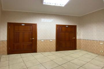 Фото №1: Коммерция 47 м² - Краснодар, мкр. Центральный, ул. Кубанская набережная, 2