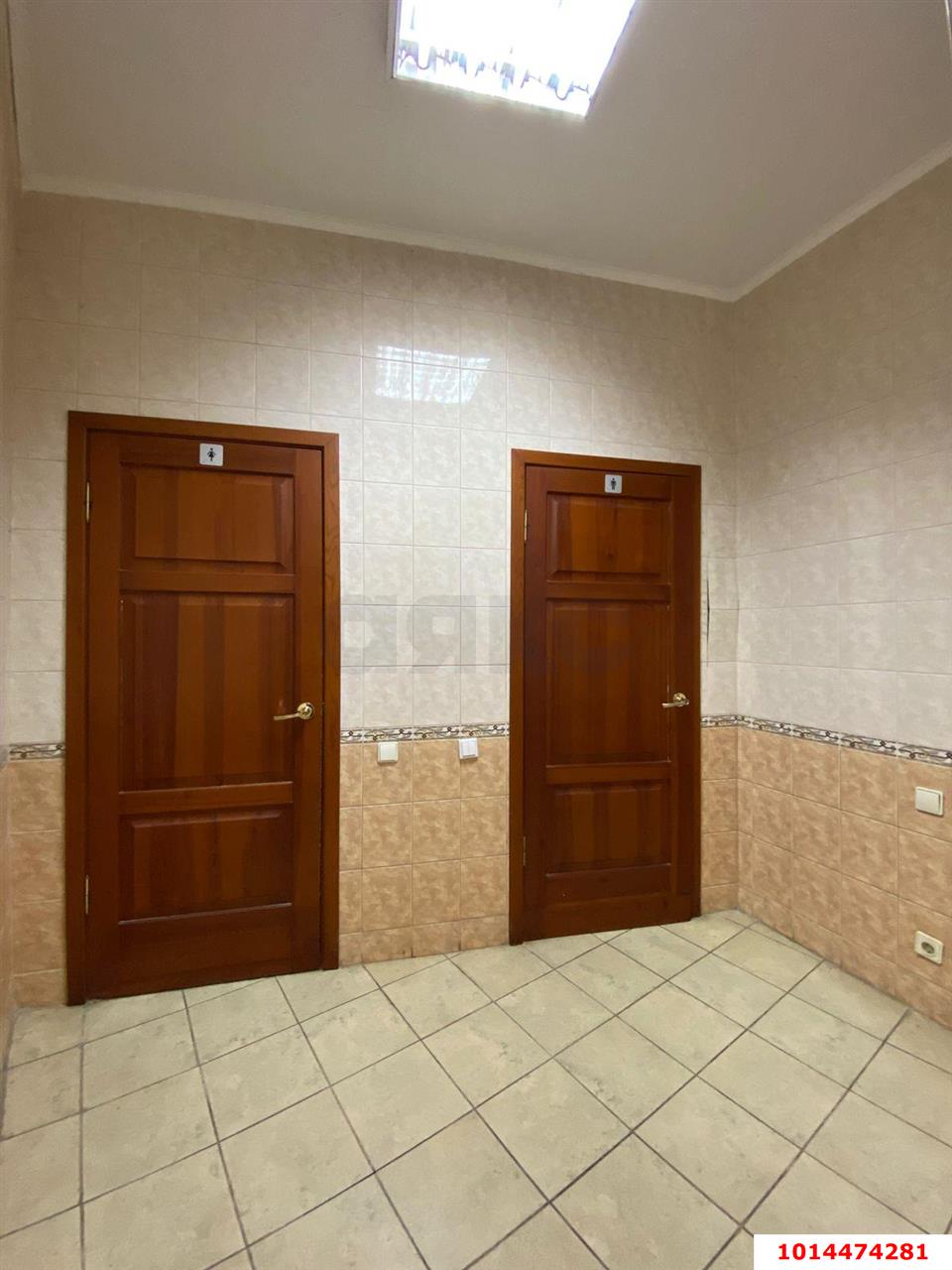 Фото №1: Офисное помещение 47 м² - Краснодар, Центральный, ул. Кубанская Набережная, 2