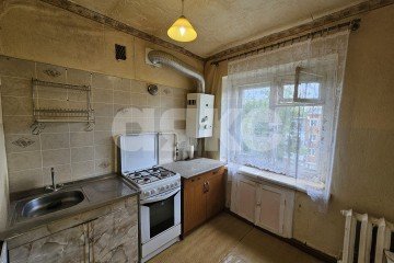 Фото №1: 2-комнатная квартира 42 м² - Киреевск, ул. Льва Толстого, 17