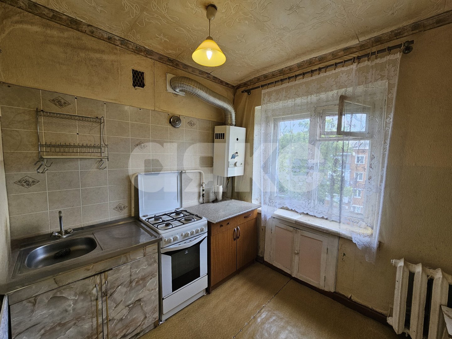 Фото №1: 2-комнатная квартира 42 м² - Киреевск, ул. Льва Толстого, 17