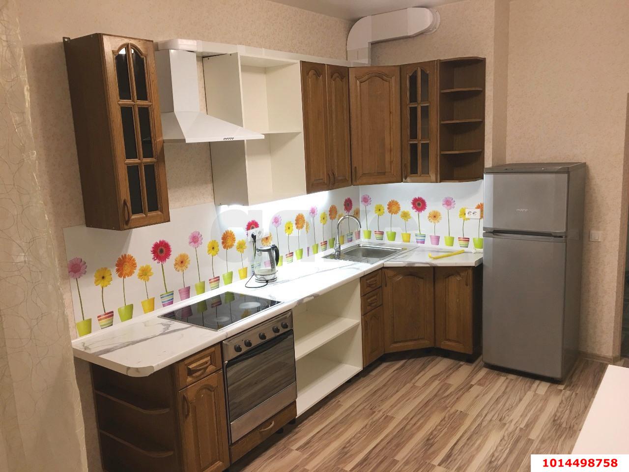 Фото №1: 1-комнатная квартира 53 м² - Краснодар, жилой комплекс Красная площадь, ул. Кореновская, 57к1