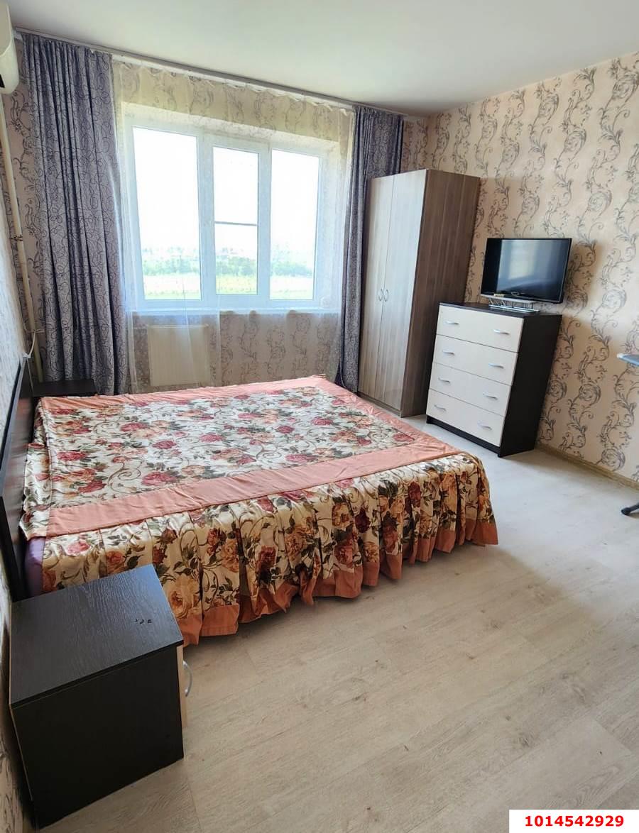 Фото №3: 1-комнатная квартира 43 м² - Краснодар, Микрохирургии глаза, ул. Академика Лукьяненко, 16/1