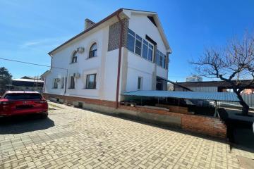 Фото №1: Дом 346 м² - Краснодар, мкр. Центральный, ул. Длинная, 12