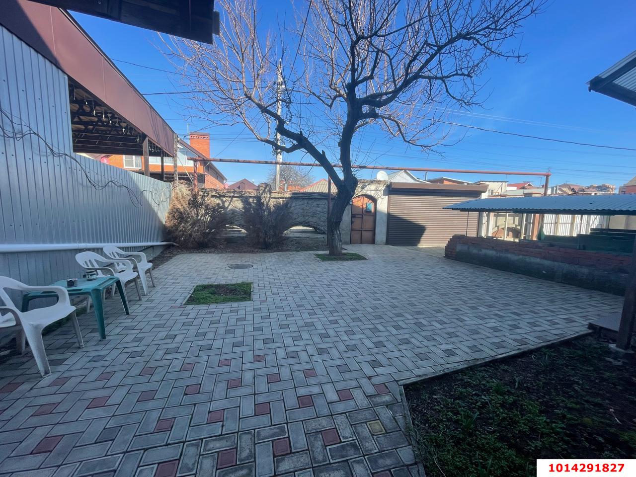 Фото №1: Дом 346 м² + 10.92 сот. - Краснодар, Центральный внутригородской округ, Западный внутригородской округ, мкр. Центральный, ул. Длинная, 12