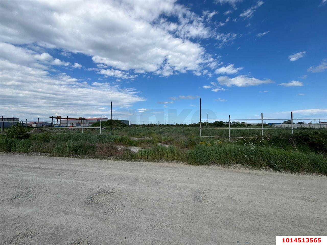 Фото №3: Коммерческая земля 50 сот. - Афипский