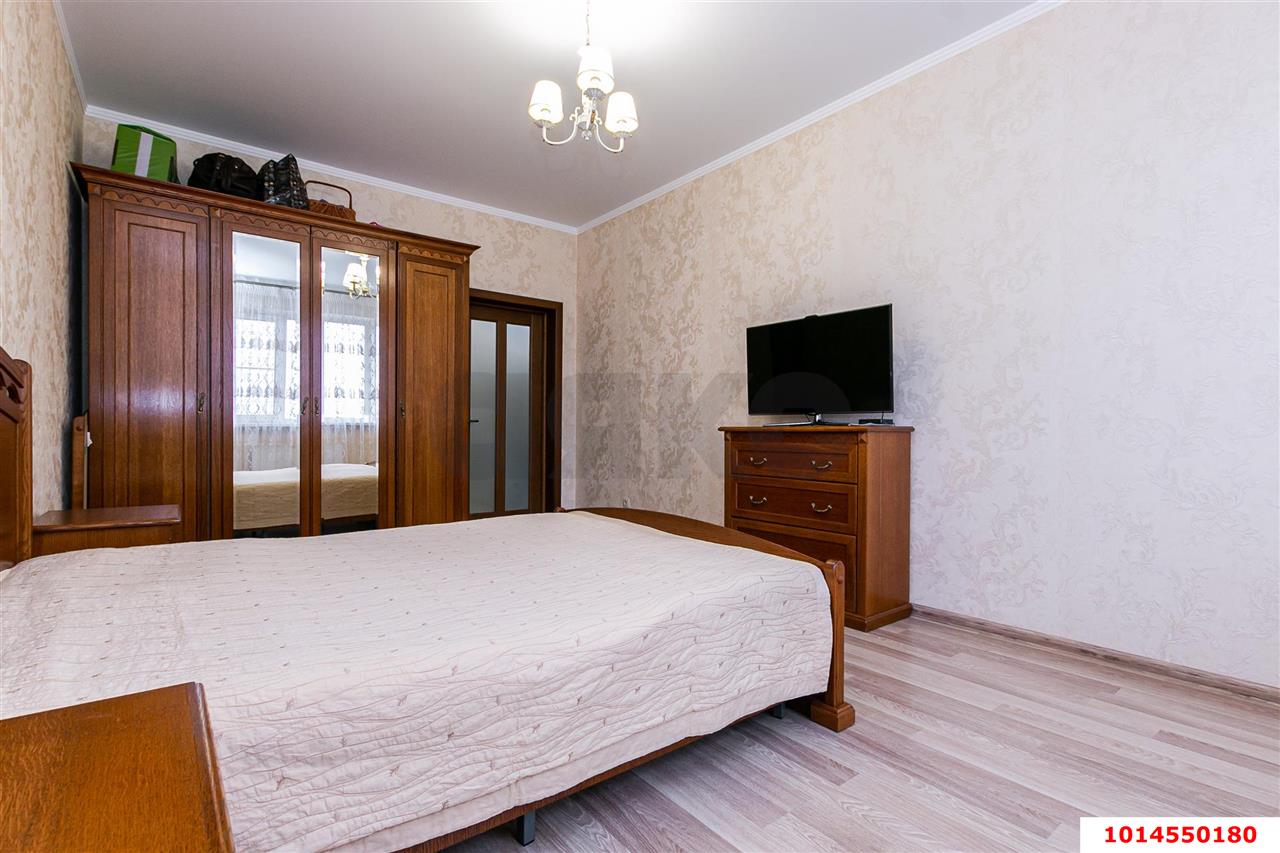 Фото №6: 2-комнатная квартира 80 м² - Краснодар, Западный внутригородской округ, мкр. Фестивальный, ул. Гаражная, 71