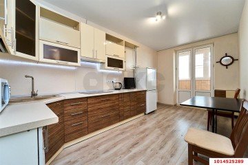 Фото №1: 1-комнатная квартира 47 м² - Краснодар, мкр. жилой комплекс Жемчужина, ул. имени Ф.И. Шаляпина, 30/1