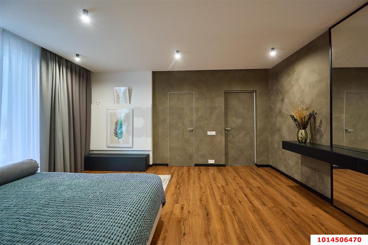 Фото №12: 3-комнатная квартира 130 м² - Краснодар, Пашковский, Карасунский внутригородской округ, мкр. жилой комплекс Империал, ул. Бородинская, 137/1