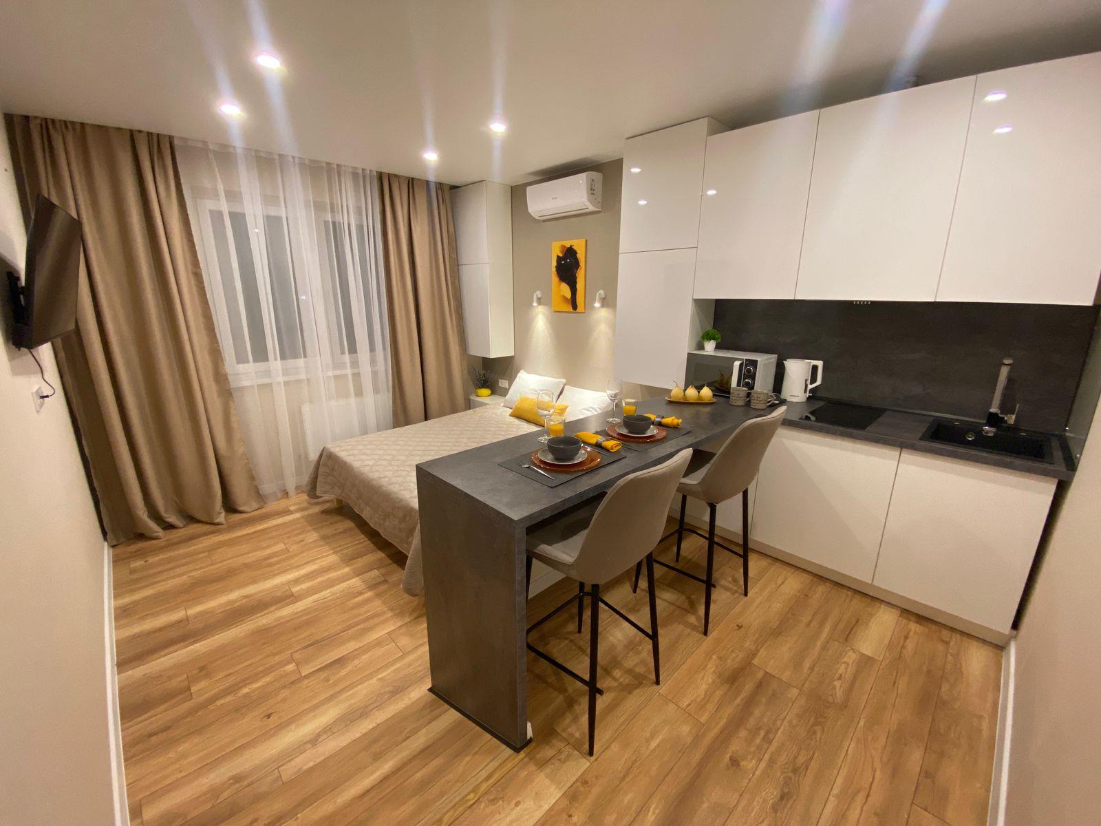 Фото №1: 3-комнатная квартира 101 м² - Краснодар, Западный внутригородской округ, ЖК Октябрьский, мкр. Центральный, ул. Октябрьская, 181/2к1